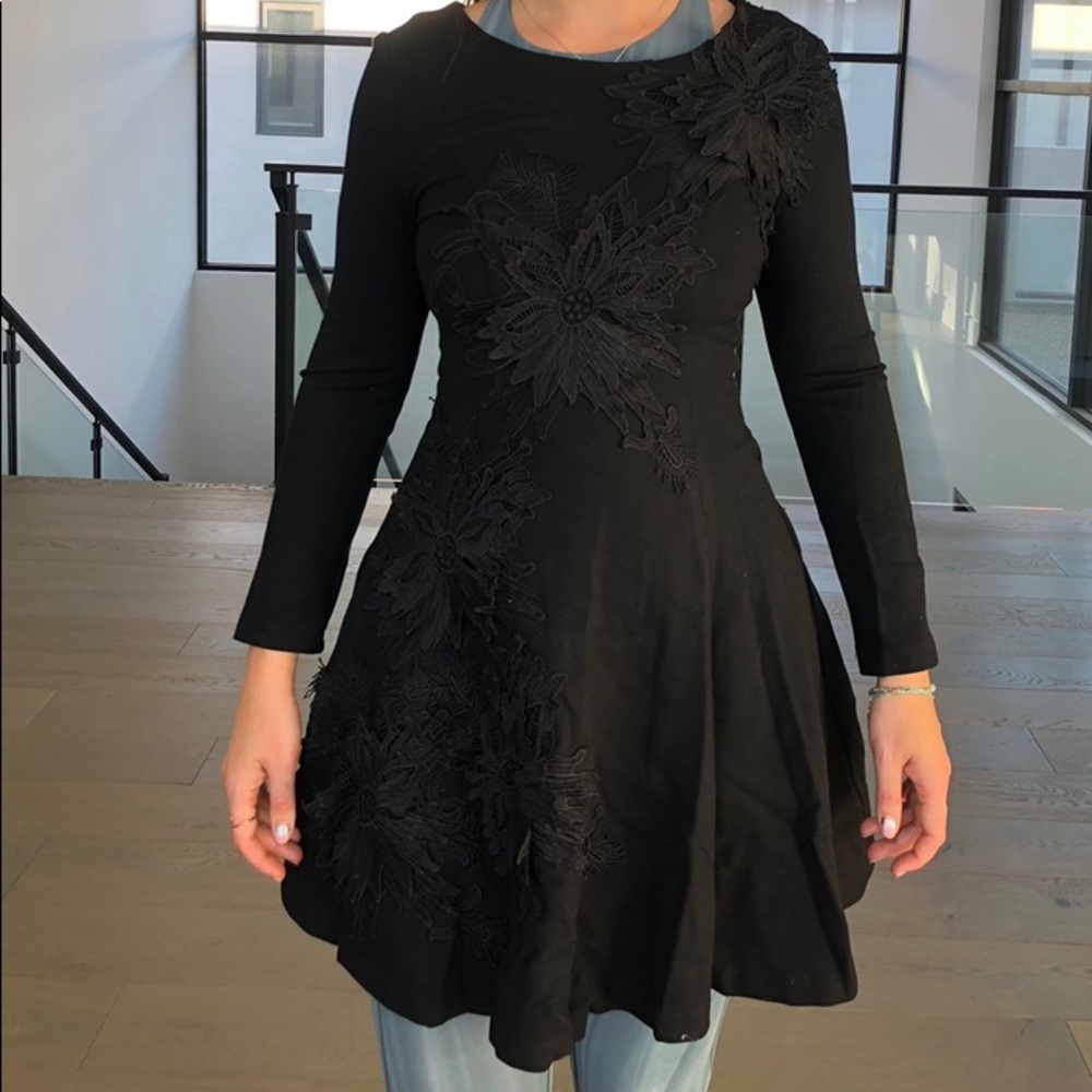 Black Long Sleeve Dress with embroidered flowers